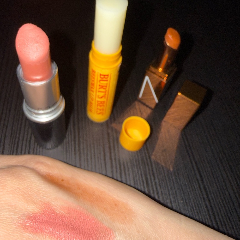 Mixed Cosmetic - Picture 5 of 6